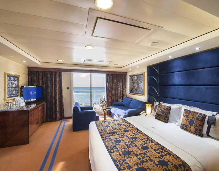 MSC Yacht Club Deluxe Suite ( Module 23-29 sqm - Balcony 4-6 sqm - Decks 15-16 )