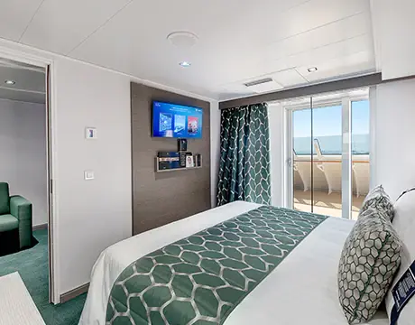 Two-Bedroom Grand Suite Aurea ( Module 49 sqm - Balcony 17 sqm - Decks 11-14 )