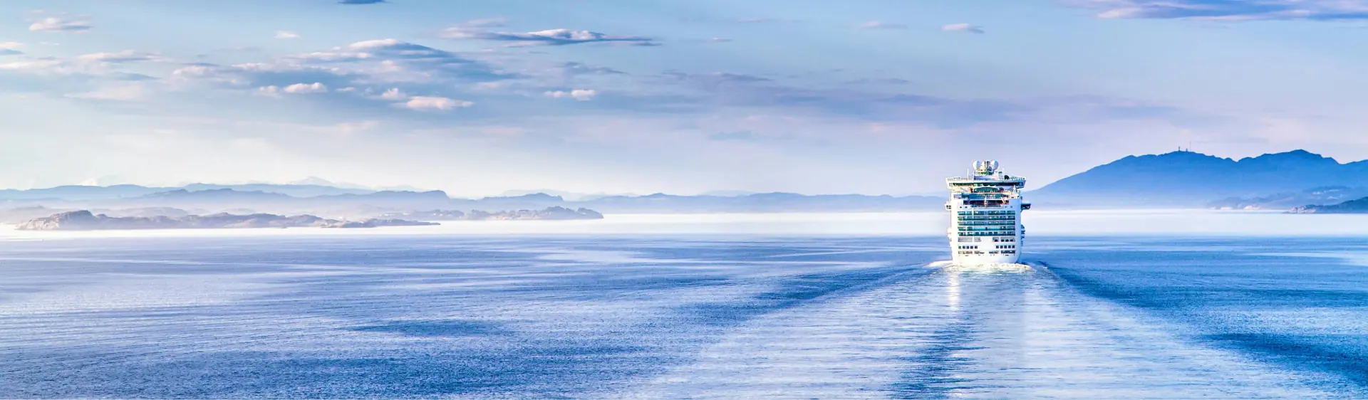 MSC WORLD ASIA: MSC WORLD ASIA: Civitavecchia (Rome) Italy - Civitavecchia (Rome) Italy - UWXH