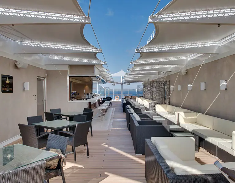 Barovi & Lounges